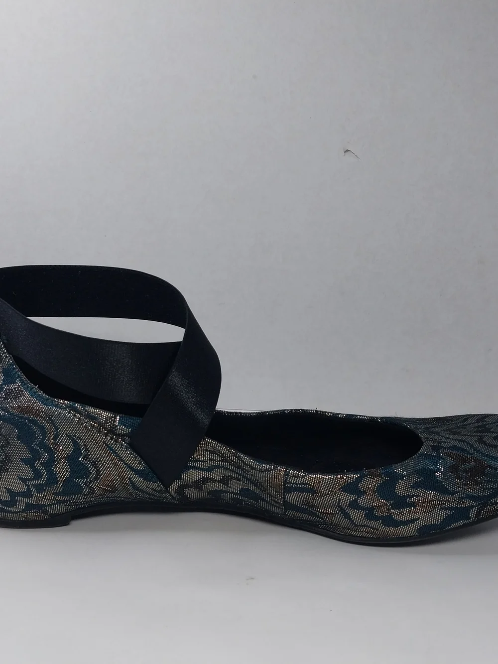 Kenneth Cole Reaction Women’s Pro Time Ballet Flats Size 9.5 M Elastic Straps - Picture 8 of 12